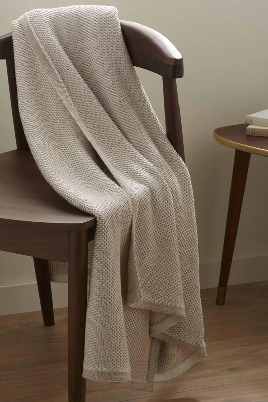 Toison d'or Luxor Throw, 130 cm x 170 cm, Nutmeg - Image 1