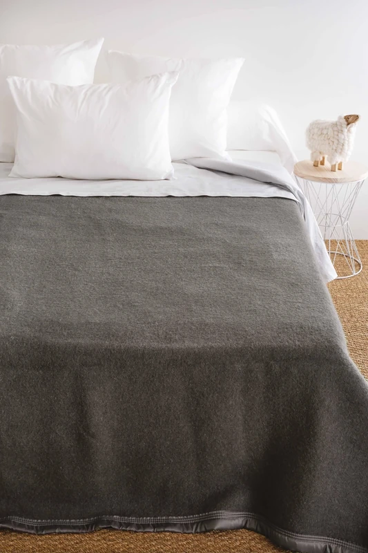 Toison d'or Volta Woolmark Wool Blanket, 220 cm x 240 cm Size, Anthracite