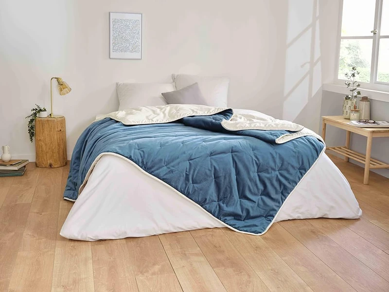 Toison d'or Denali Bedspread 220 x 240 cm Size, Peacock Blue - Image 1