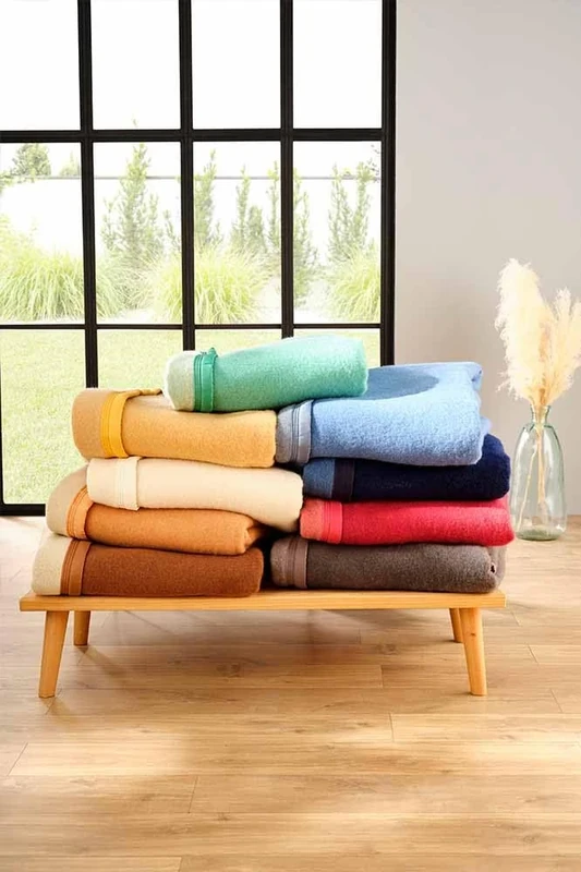 Toison d'or Volta Woolmark Wool Blanket, 220 cm x 240 cm Size, but