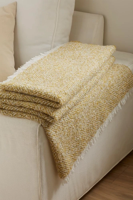 Toison d’or Siena Throw, 130 cm x 170 cm, Honey - Image 1