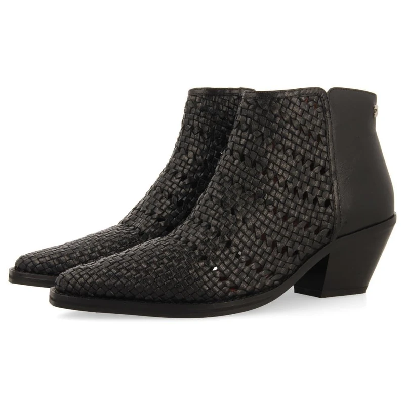 GIOSEPPO Women's Livonia Oxford Boot, Black/White, 3.5 UK