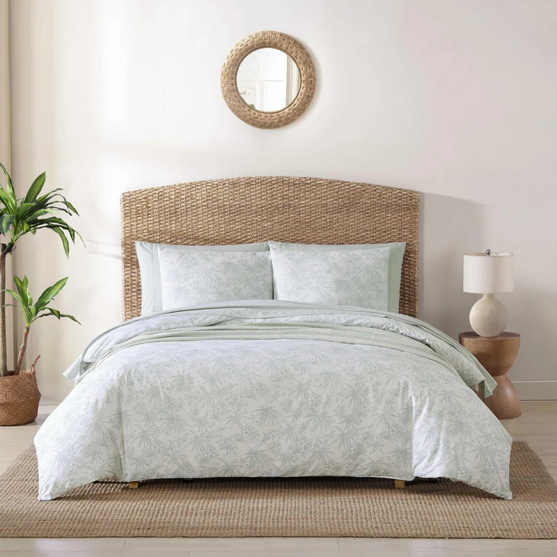 Tommy Bahama- Queen Duvet Cover Set, Reversible Cotton Bedding Set with Matching Shams, Coastal Home Décor (Pen and Ink Light Green, Queen)