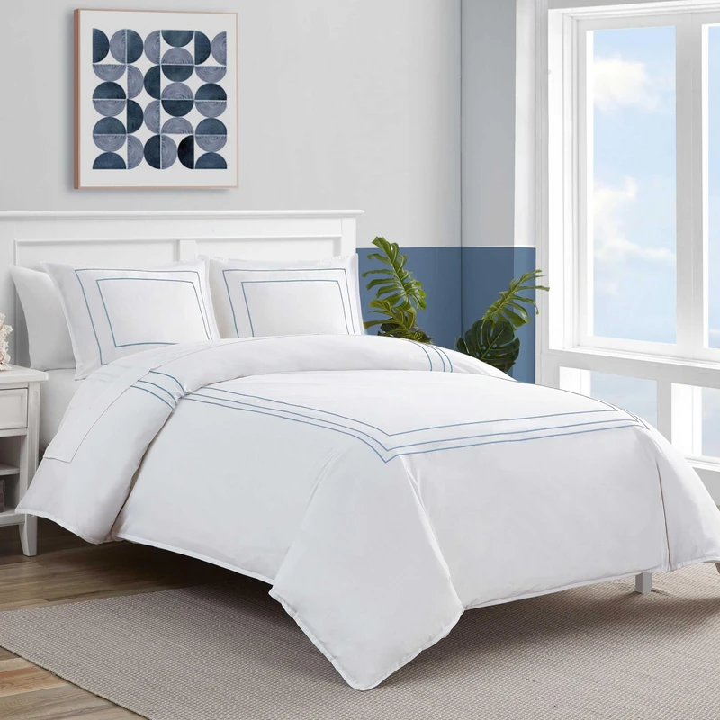 Nautica Soft Bedding with Matching Shams, Embroidered Hotel-Inspired Home Decor, Cotton Blend, Alden Chambray Blue, King