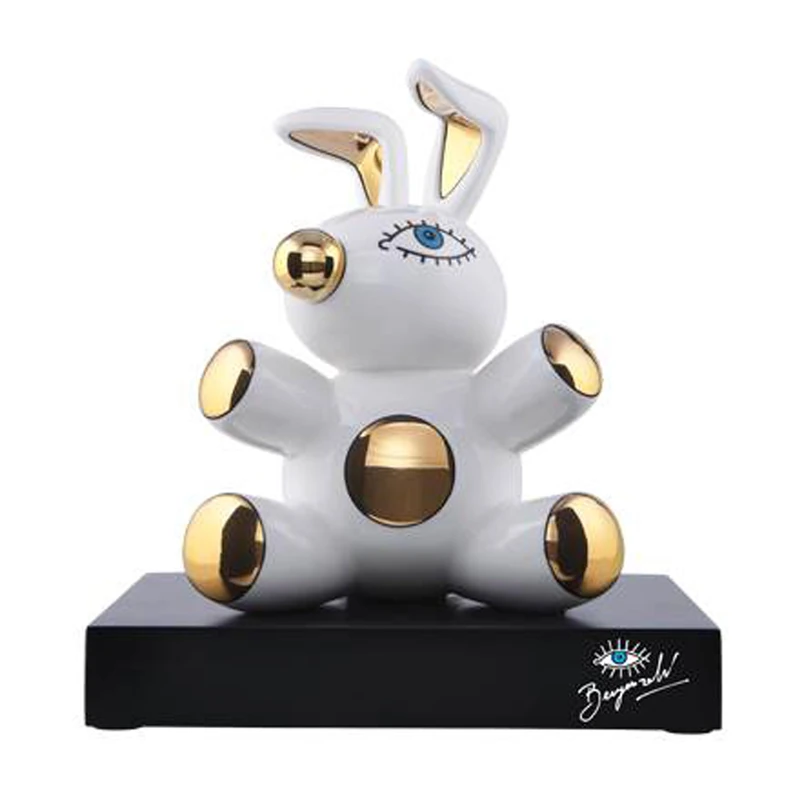 Goebel Magic Bunny L.E. Mauro Bergonzoli Figure