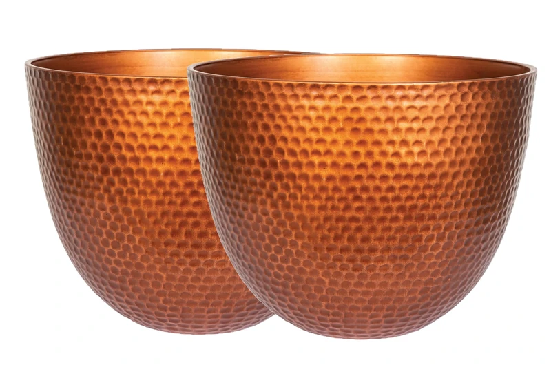 Lightweight Recycled Plastic Garden Pot Planter with Drainage Holes | UV Resistant & Frostproof | 2 x Urban Elements Effect Large Pot (Copper)
