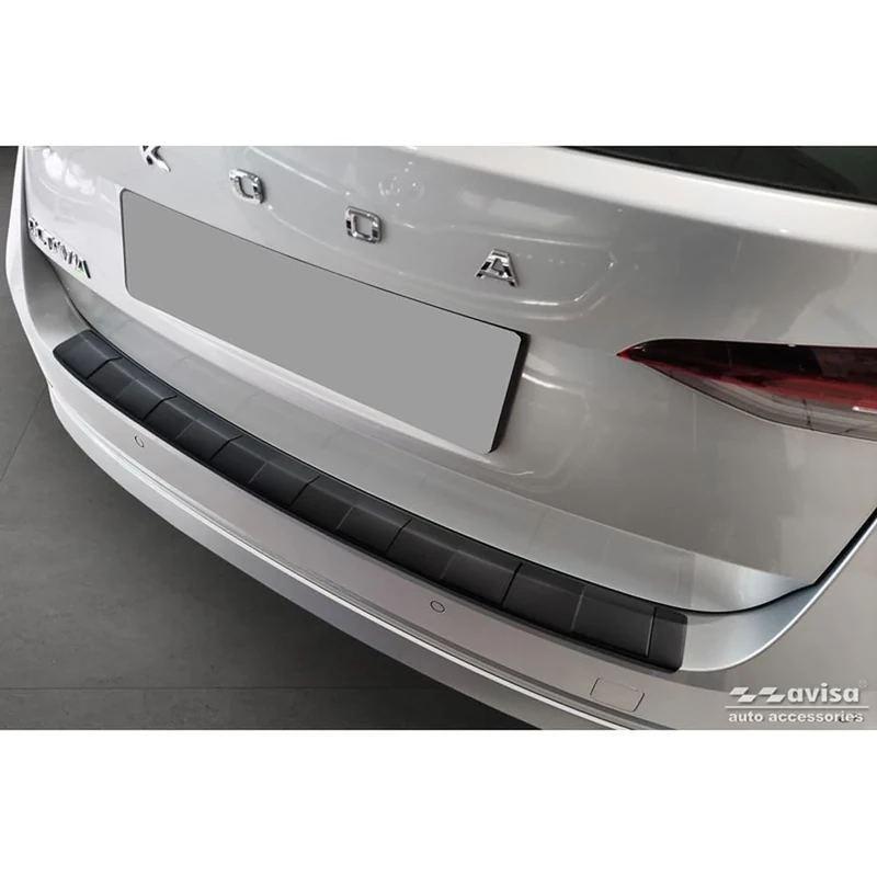Avisa Matt Black Stainless Steel Rear bumper protector compatible with Skoda Octavia Combi (NX5) incl. RS 2020-2024 & FL 2024- 'Ribs'
