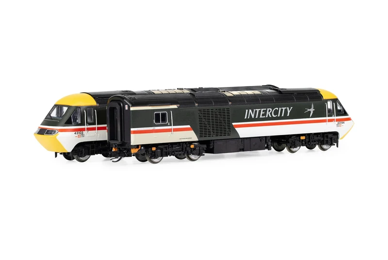 Hornby TT:120 Diesel Train - TT3022M BR InterCity Executive Class 43 HST Train Pack - Era 8 TT Gauge Locomotives, Engine Models for Adults - 1:120 Scale Model Gift