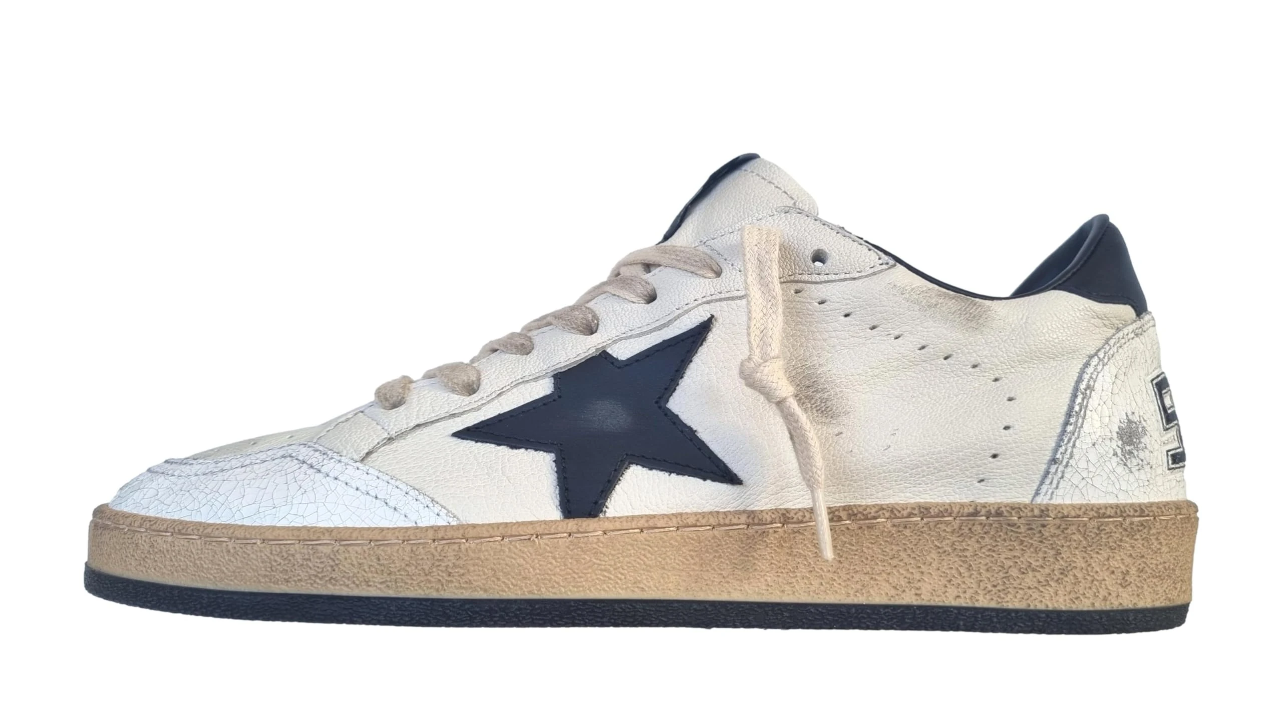 Golden Goose Men's Vintage Ball Star Leather Crackle 10283 Black and White Shoes, white and black, 9 UK