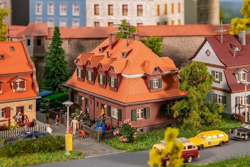 Faller Gartenstadt Development House Kit III FA232163 N Gauge