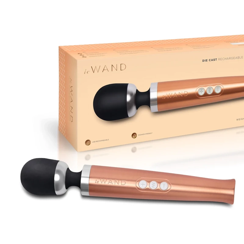 Le wand Die Cast Rechargeable Vibrating Massager Gold 29 cm