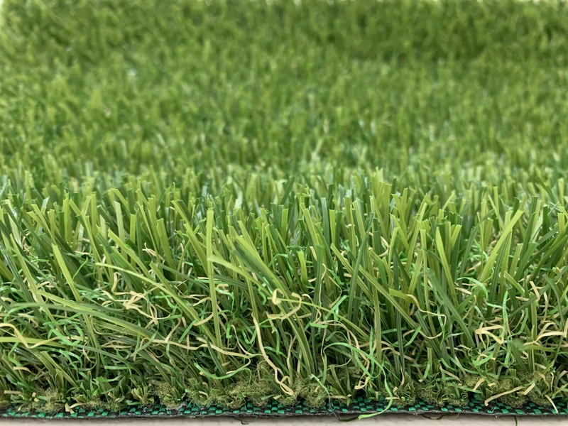Tadi & Imperio1979 Artificial Grass Roll – 40 mm – Custom Turf – High Strength Outdoor Grass – Mullid, Dense and Soft Grass.