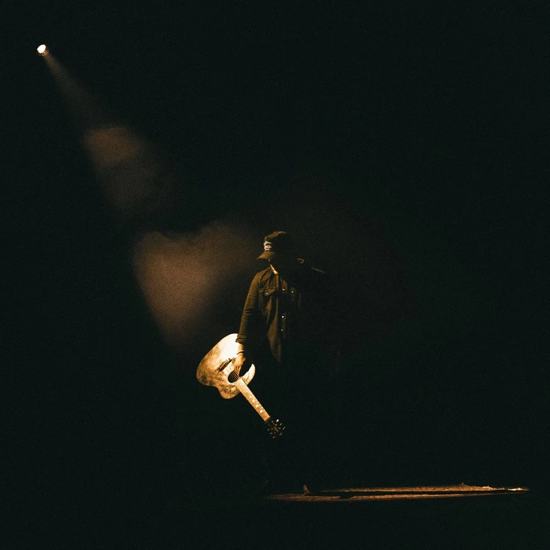 Keepin' The Lights On [Vinyl LP] [VINYL]