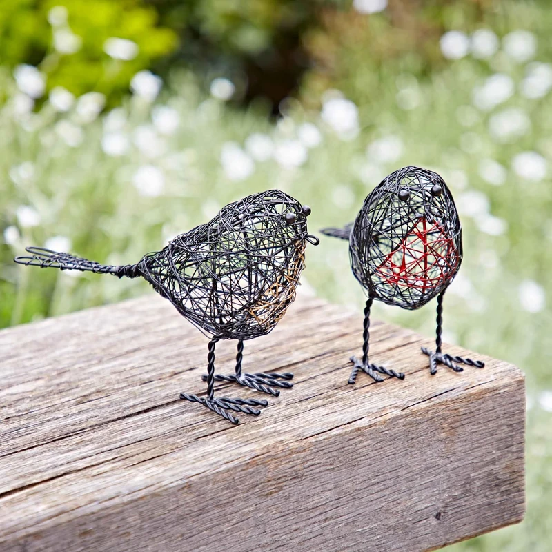 Paper High Set of Two Wire Robin Decorative Ornament - Outdoor or Indoor Decoration - Metal Sculpture - For The Garden - Red Breasted Robins