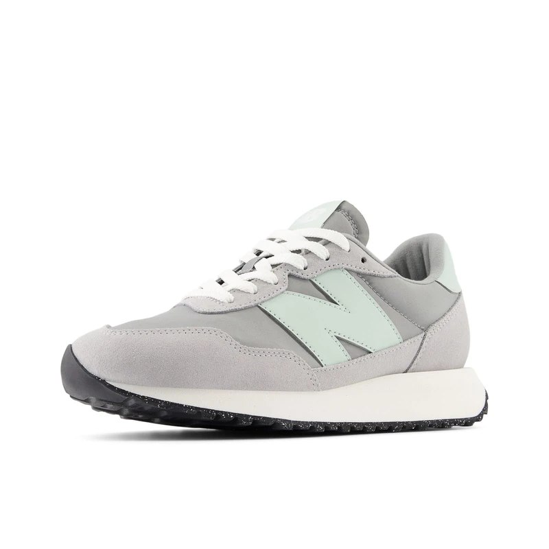 New Balance Women's 237 Sneaker, Grey, 8 UK