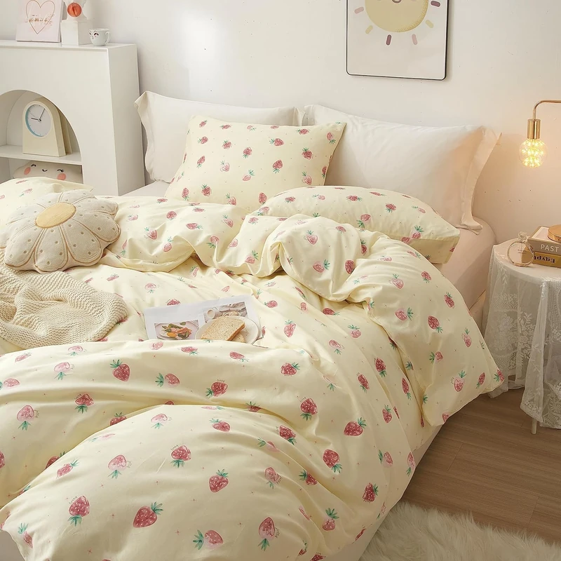 HighBuy Girls Strawberry Comforter Set Twin XL Soft Comforter for Kids Teens Cute Fruit Bedding Comforter Kawaii Bedding Set Toddler Comforters Flurry 3 Piece with 2 Pillowcases for Children Twin XL