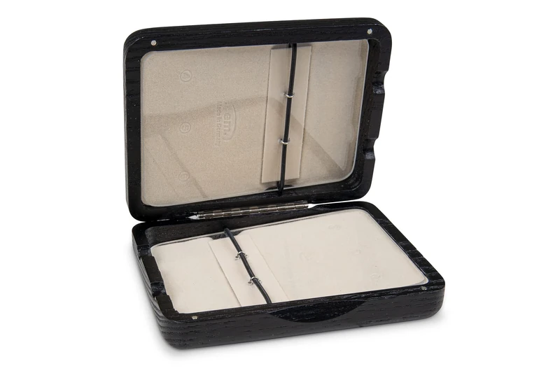 GEWA Baritone Saxophone Reed Case, 6 Reeds, Black Lacquer