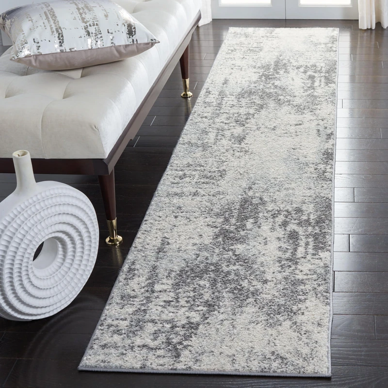 Safavieh Boho Rug for Living Room, Dining Room, Bedroom - Tulum Collection, Short Pile, in Ivory and Charcoal, 91 X 152 cm - Image 1