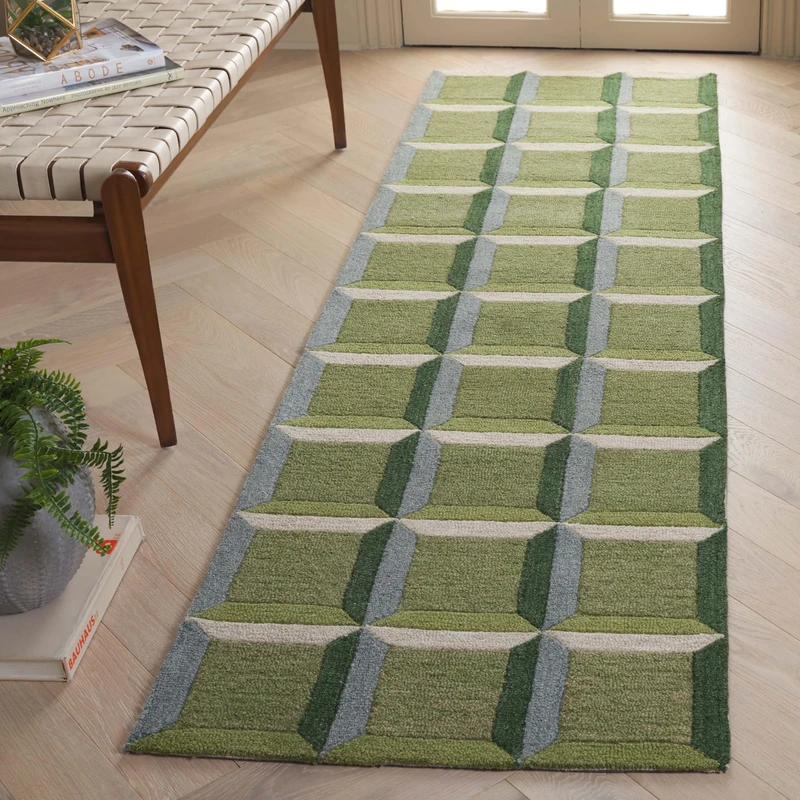 Safavieh Modern Rug for Living Room, Dining Room, Bedroom, Genre Collection, Short Pile, in Green and Beige, 62 x 240 cm