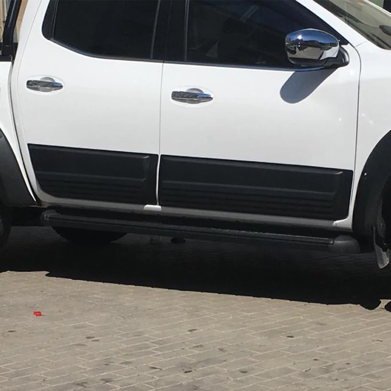 Oneway Body Cladding compatible with Nissan Navara NP300 (D23) 2014-2021 - Matt black - Image 1