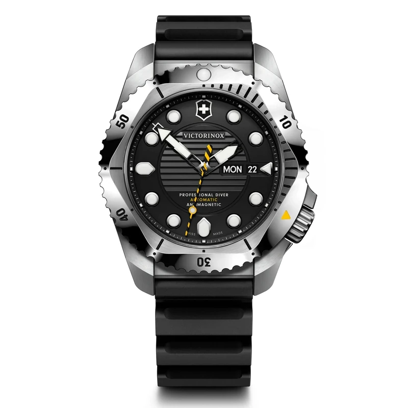 Victorinox Men’s Watch Dive Pro Automatic Ø 43 mm, Swiss Made, Automatic, Water-Resistant up to 300 m, Sapphire Glass, Rubber Strap, Black