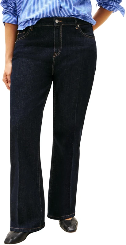 Tommy Hilfiger Women's Rinse Bootcut Fit Jeans, Black (Rinse), 20