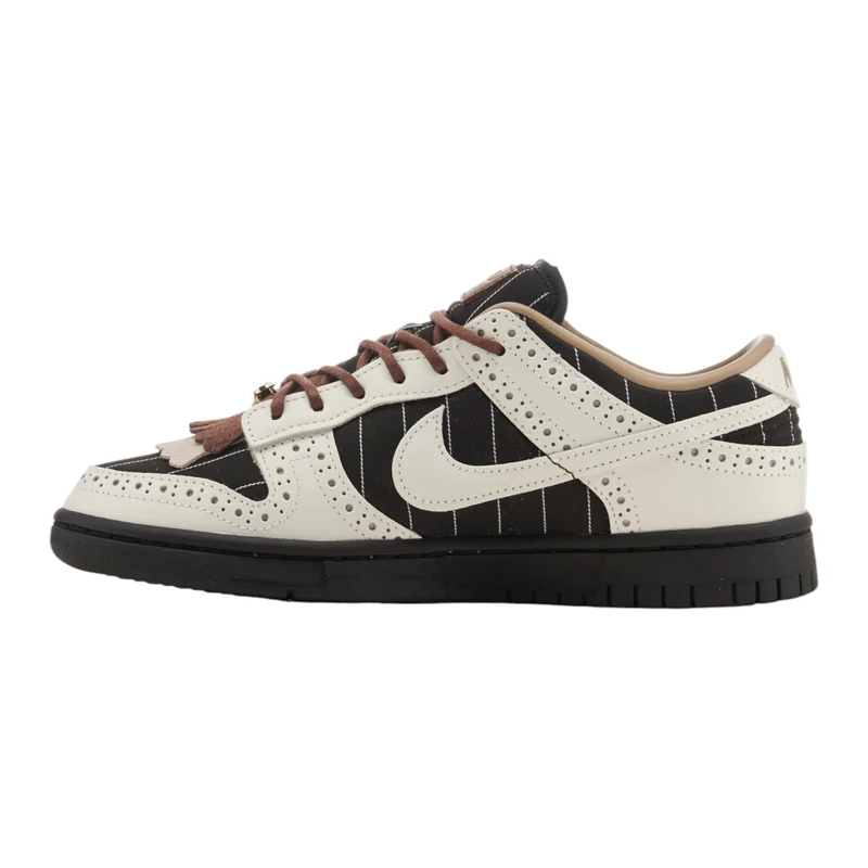 Nike Women's Dunk Low LX Sneaker, Black Summit White Black Summit White, 7.5 UK