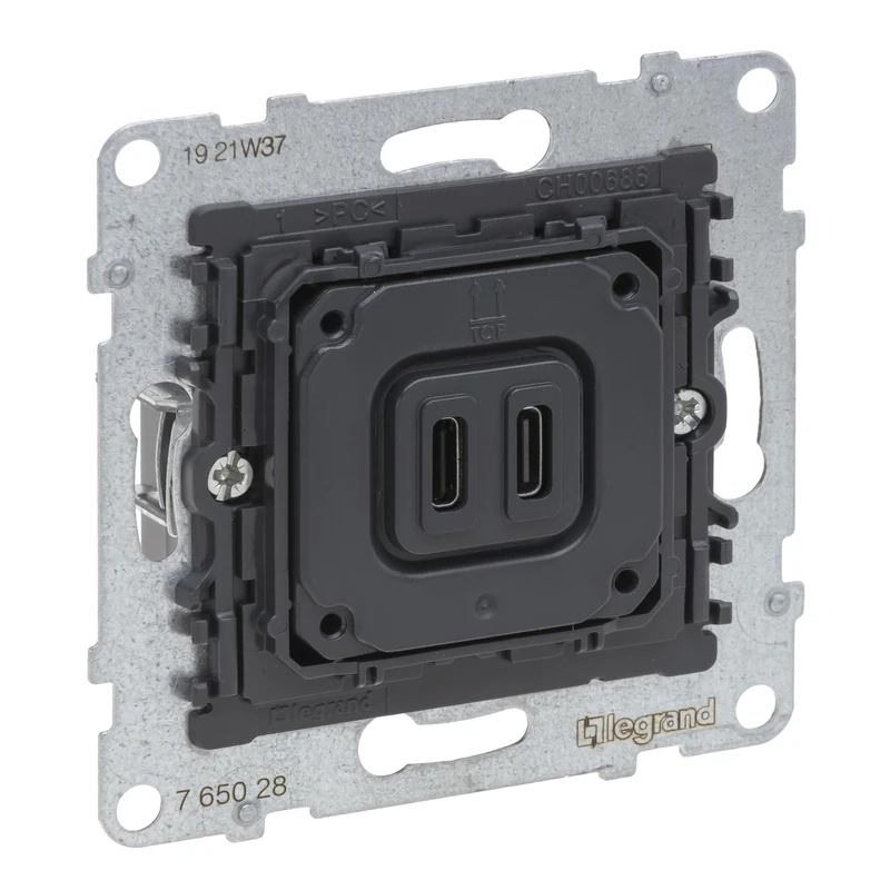 LEGRAND, Seano 765028 2-Way USB Charging Socket Insert, 2x Type C Charging Current: 3 A at 5 V for One Device, 1.5 A at the Same Time Charging