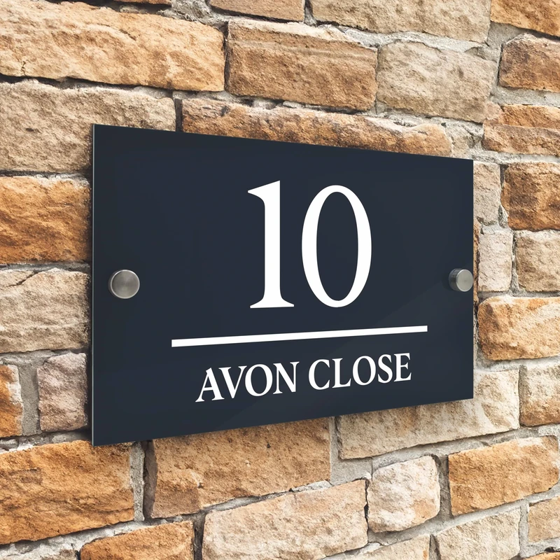 Badgemaster Modern Anthracite Grey House Number Sign Plaque Stainless Steel Standoffs 20cm x 13cm Centered Horizontal Line