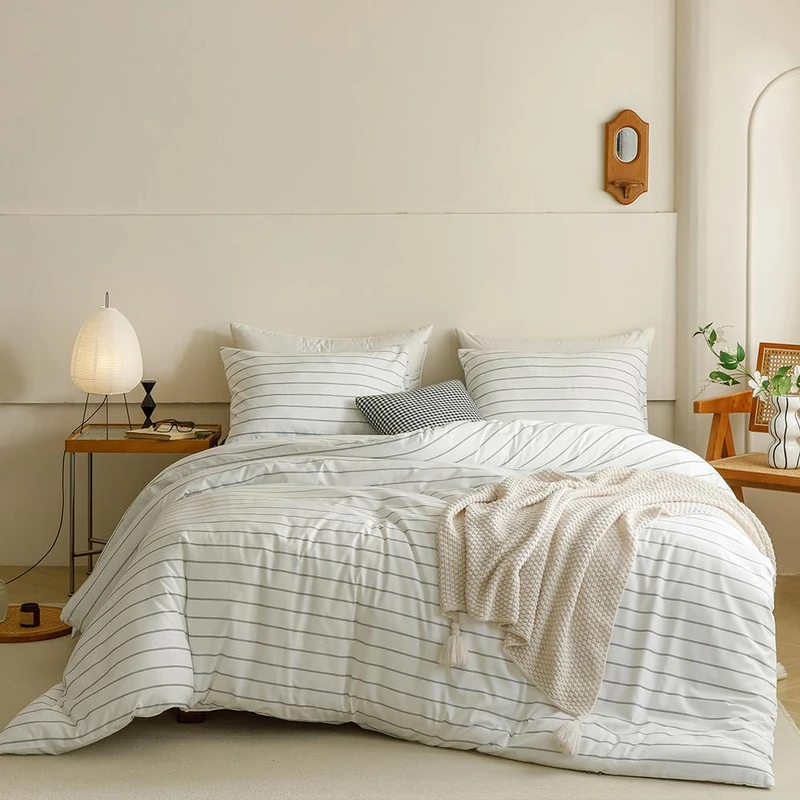 CLOTHKNOW Striped King Size Comforter Set 3Pcs White and Black Bedding Comforter Sets Farmhouse Comforter with 2 x Pillow Cases
