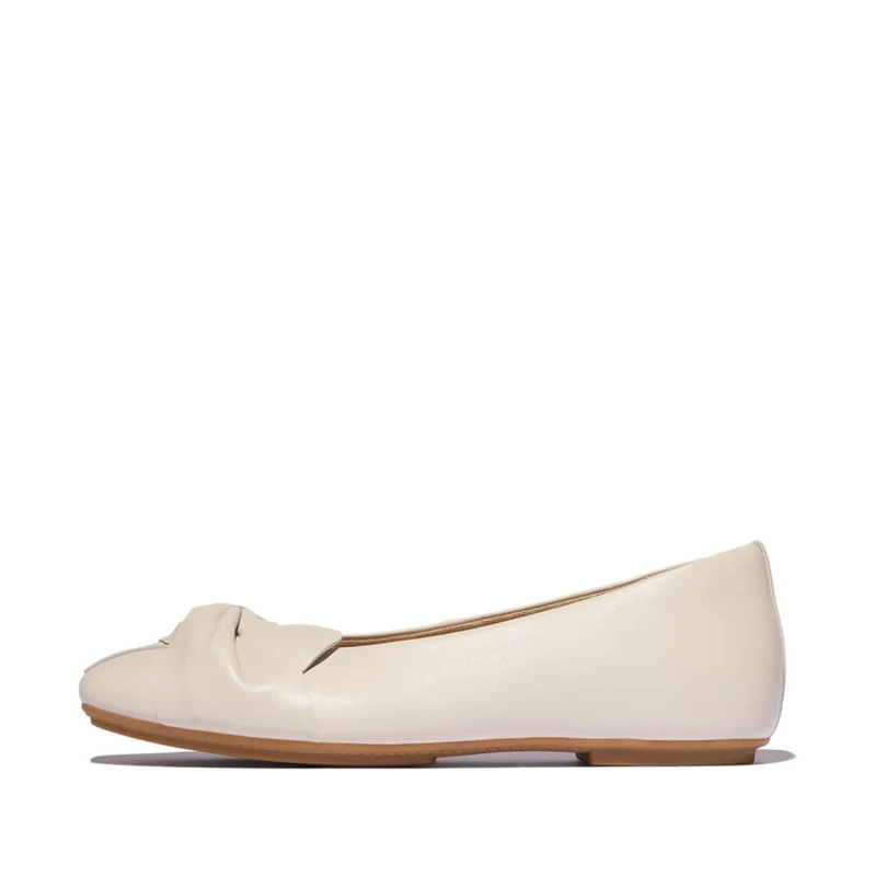Fitflop DELICATO Soft-Twist Leather Ballet Flats Beige