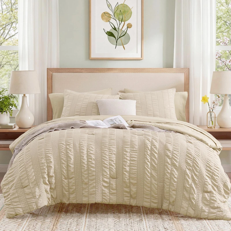 CASAAGUSTO Full Size Comforter Set, 7 Pieces Beige Seersucker Bed in a Bag Full Size Soft All Seasons, Bedding Sets with Comforter, Flat Sheet, Fitted Sheet, 2 Pillow Shams, 2 Pillowcases