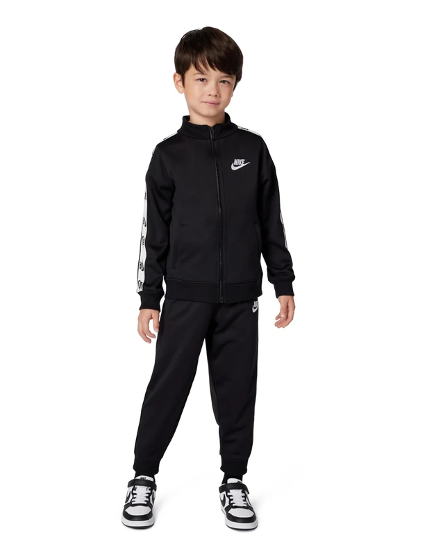 Nike Girls Shirt, Black, 5 Years EU - Image 1