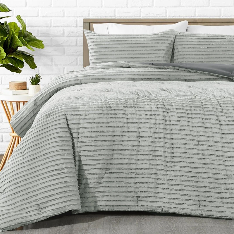 HOMBYS Oversized King Boho Comforter Set 128x120, Grey Black Tufted Jacquard Geometry Bedding Comforter for King Bed, Shabby Chic Bed Sets with 2 Matching Pillow Cases