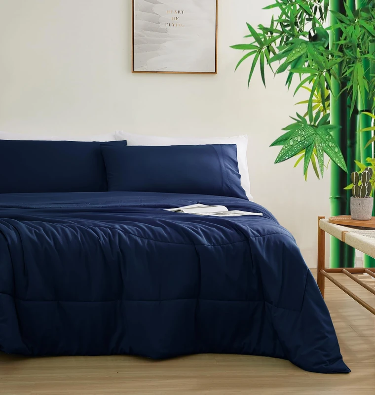 Zaizaihome Natural Cooling Bamboo Viscose Comforter Set King Size 3 Pieces, Soft Breathable Moisture-Wicking Quilt with Matching Pillowcases, Perfect for Hot Sleepers & Night Sweats (Navy Blue)