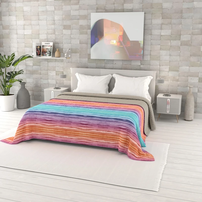 Italian Bed Linen Fantasy Microfibre Summer Quilt, Double 260 x 270 cm, Rainbow
