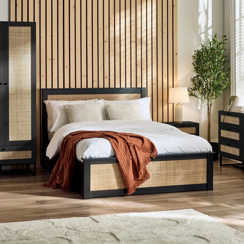 Julian Bowen Padstow Ottoman 150Cm King Bed - Black