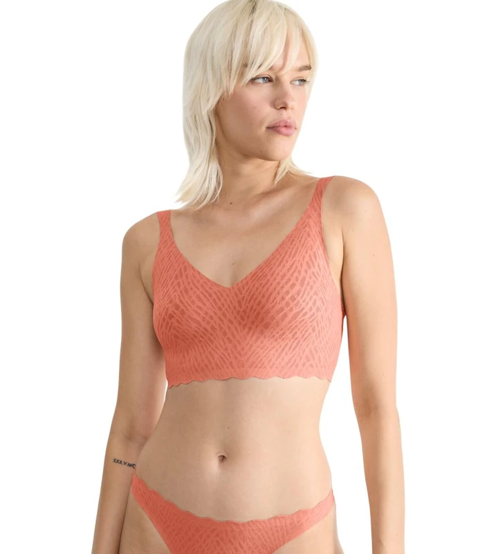 Sloggi Womens Zero Feel Bliss Bralette Bra, Lovely Apricot, XS UK