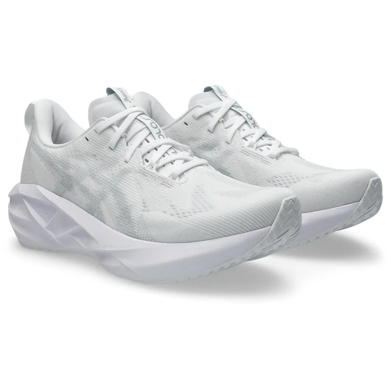 ASICS 1011B974-100 NOVABLAST 5 Men White/Piedmont Grey UK 7.5