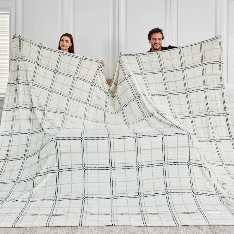 Serenhom Soft Cozy 120x120 Inches Seamless Oversized King Fleece Blanket, Line Pattern Giant Huge, Extra Large 10'x10' California King Blanket for Sofa, Family, Travel, Line Ivory Grey