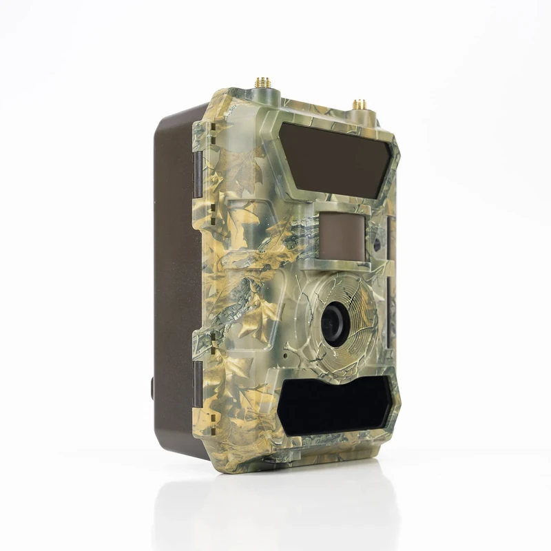 PNI Hunting 400C PRO 24MP hunting camera kit, housing and security cover, 7.2Ah battery and card