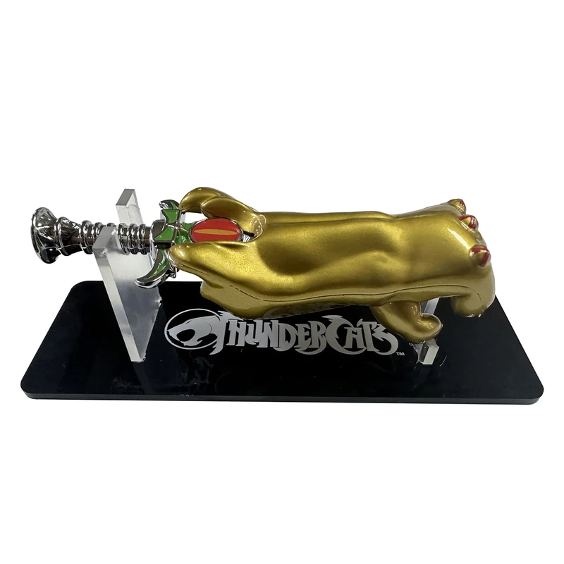 Factory Entertainment Thundercats Sword of Omens and Claw Shield Scaled Prop Replica - Image 1