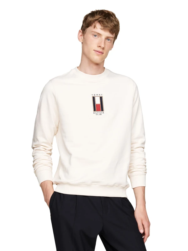 Tommy Hilfiger Men's Medium Weight Crewneck Sweatshirt with Vertical Embroidered Flag Logo, Ivory Petal, XXL