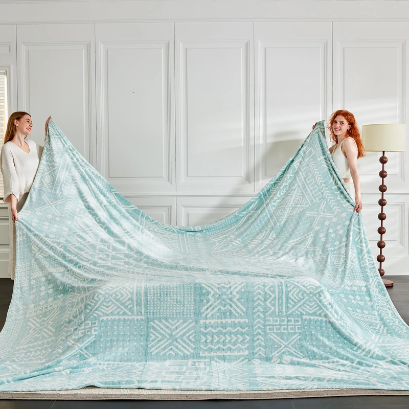 Serenhom Soft Cozy 120x120 Inches Seamless Oversized King Fleece Blanket, Giant 10'x10' California King Blanket Extra-Large Flannel Blankets for Bed, Sofa, Couch, Travel, Symbol Light Blue