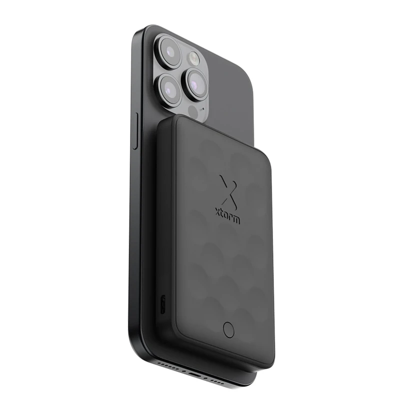 Xtorm Magnetic Wireless Powerbank - 5000mAh Black, magnetic, wireless charging, 1 USB poor - Image 1
