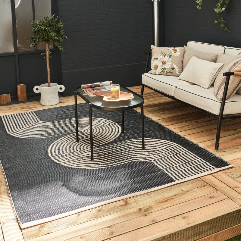 THE RUGS Urban Collection Outdoor Rug - Easy to Clean, Reversible, Waterproof Plastic Outdoor Rugs for Garden, Patio, Balcony, Camping - Contemporary Plastic Straw Rug - Waves Black/Beige, 180x270cm