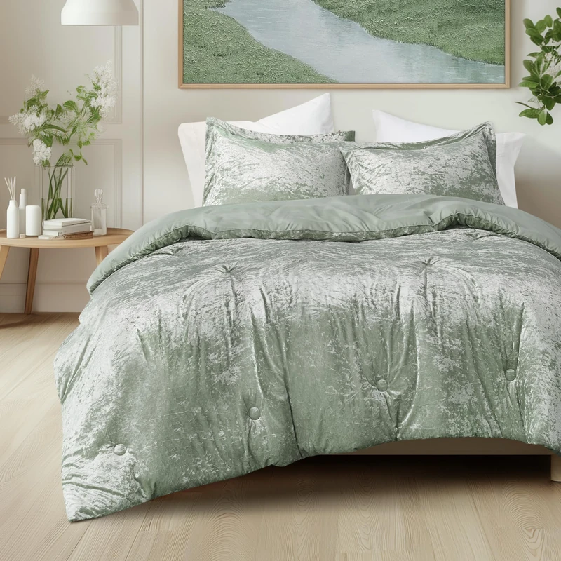 Comfort Spaces Luxe Queen Comforter Set Velvet Comforters for Queen Size Bed, Microfiber Reverse, Juliette, All Season Velvet Bedding Queen Size, Fluffy Bed Set, Sham, Full/Queen, Sage Green 3 Piece