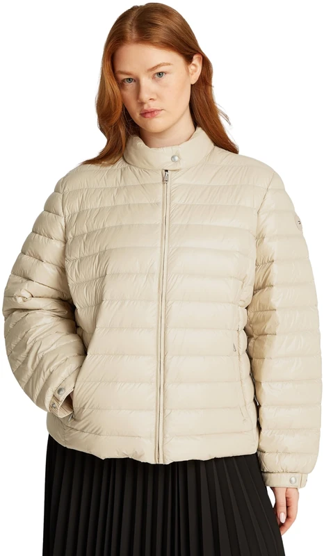 Tommy Hilfiger Women’s Mock Collar Quilted Jacket, Beige (Sandalwood), 22