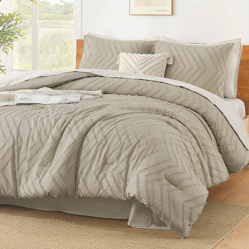 Litanika Oversized King Comforter Set, 3 Pcs Boho Tufted Bedding Set