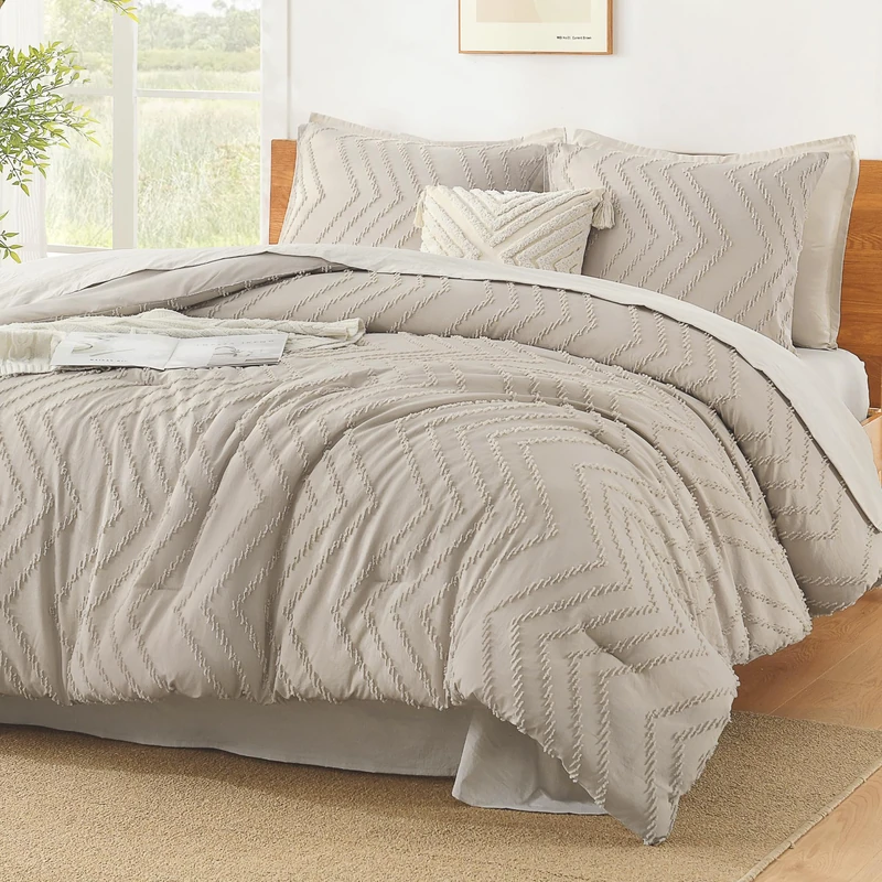 Litanika Oversized King Comforter Set, 3 Pcs Boho Tufted Bedding Set